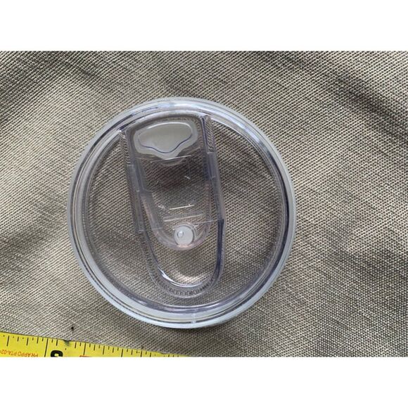 Insulated Wine Tumbler Not a Day over Fabulous Gold on White 12 ounce EUC - Picture 4 of 4